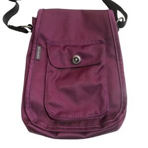 Columbia crossbody Azza nylon messenger bag travel hiking bag purse Raspberry
